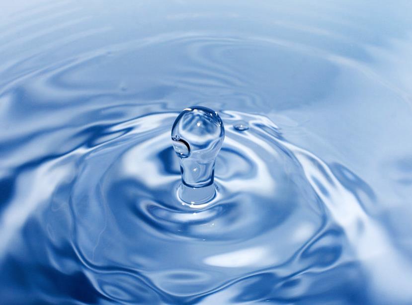 共商天然飲用水環(huán)保經(jīng)濟 屈臣氏擬與銅仁市開展協(xié)作